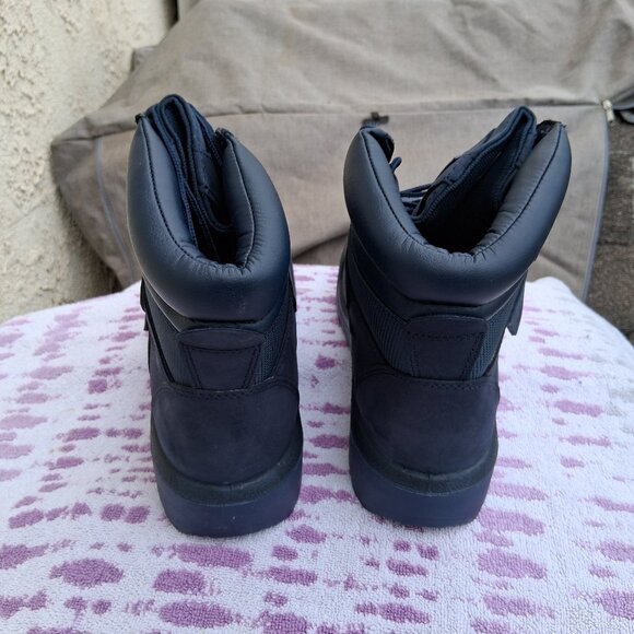 TIMBERLAND BOOTS Mens 6\